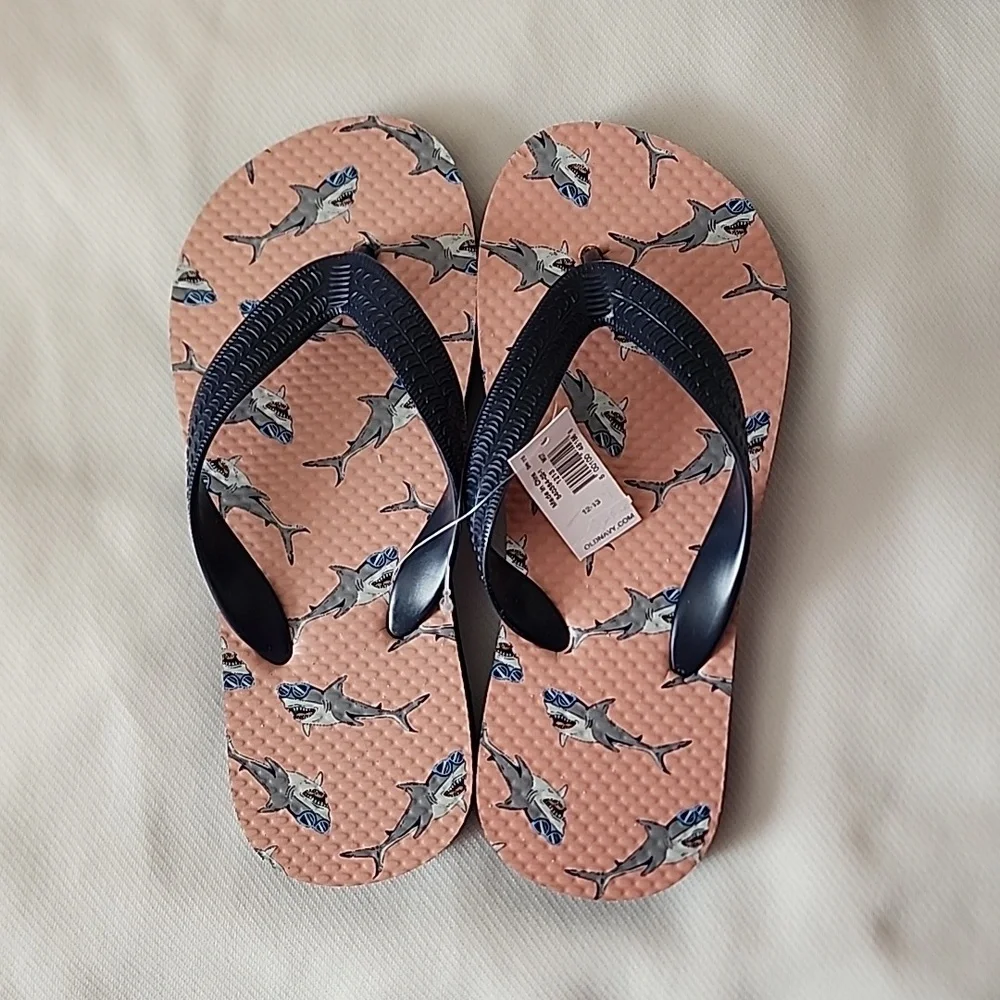 Old Navy Flip Flops Size: 12-13